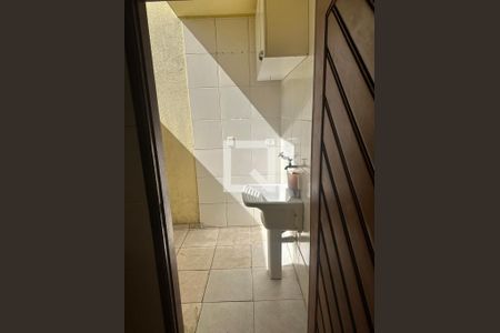 Foto 16 de casa à venda com 2 quartos, 70m² em Vila Bertioga, São Paulo