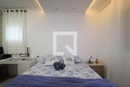 Quarto 1  de casa à venda com 1 quarto, 195m² em Vila Santo Alberto, Santo André