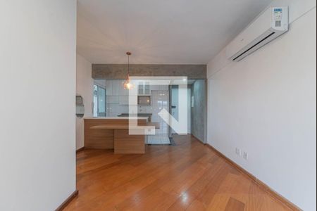 Sala de apartamento para alugar com 2 quartos, 60m² em Campo Belo, São Paulo