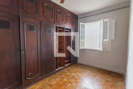 Suíte de casa para alugar com 3 quartos, 140m² em Santa Efigênia, Belo Horizonte