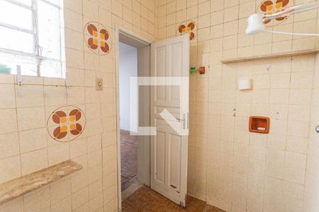 Banheiro da Suíte de casa para alugar com 3 quartos, 140m² em Santa Efigênia, Belo Horizonte