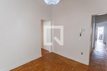 Sala 2 de casa para alugar com 3 quartos, 140m² em Santa Efigênia, Belo Horizonte