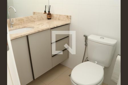 Banheiro da Suíte 1 de apartamento para alugar com 3 quartos, 100m² em Setor Marista, Goiânia
