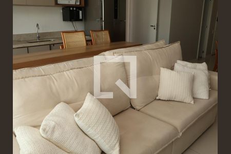 Sala de TV de apartamento para alugar com 3 quartos, 100m² em Setor Marista, Goiânia