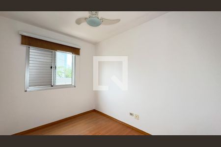Quarto 1 de apartamento à venda com 2 quartos, 54m² em Chácara Santo Antônio (zona Sul), São Paulo