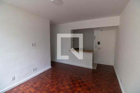 Sala de apartamento à venda com 3 quartos, 70m² em Icaraí, Niterói