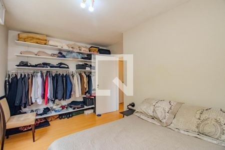 Quarto 1 de apartamento à venda com 2 quartos, 59m² em Passo D’areia, Porto Alegre