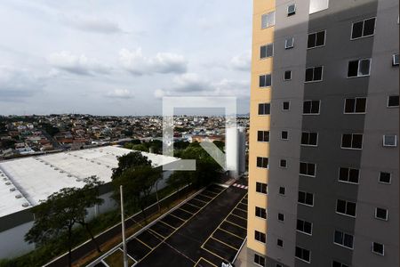 Vista Quarto 1 de apartamento para alugar com 2 quartos, 45m² em Bairro da Glória, Contagem