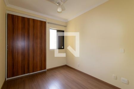 Quarto 1 de apartamento para alugar com 2 quartos, 74m² em Mansões Santo Antônio, Campinas