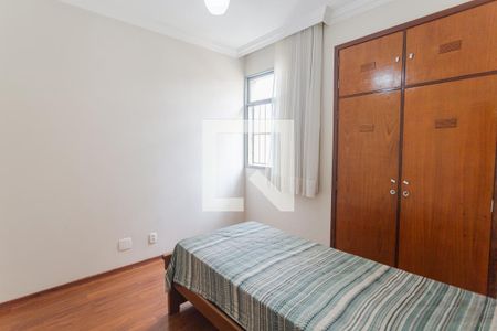 Quarto 2 de apartamento à venda com 3 quartos, 85m² em Santo Antônio, Belo Horizonte
