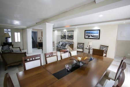 Sala de casa à venda com 6 quartos, 440m² em Anil, Rio de Janeiro