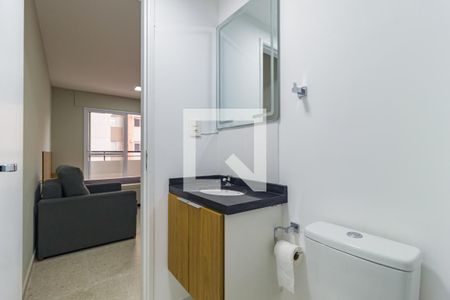 Banheiro de kitnet/studio para alugar com 1 quarto, 27m² em Brás, São Paulo