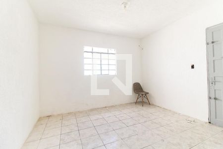 Sala de casa para alugar com 3 quartos, 200m² em Guaianases, São Paulo