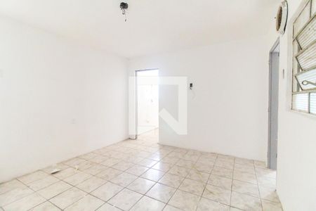 Sala 2 de casa para alugar com 3 quartos, 200m² em Guaianases, São Paulo