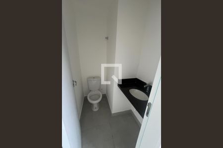 Lavabo de casa à venda com 2 quartos, 88m² em Praia da Bandeira, Rio de Janeiro