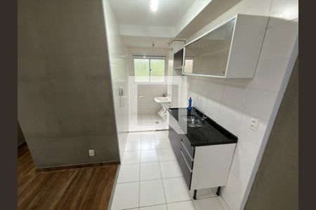 Cozinha de apartamento para alugar com 2 quartos, 42m² em Jardim Parque Morumbi, São Paulo