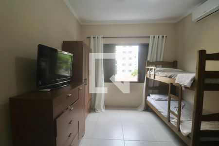 Quarto de apartamento para alugar com 2 quartos, 76m² em Balneario Guarujá, Guarujá