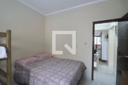 Quarto de apartamento para alugar com 2 quartos, 76m² em Balneario Guarujá, Guarujá