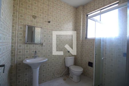 Banheiro de apartamento à venda com 1 quarto, 49m² em Tanque, Rio de Janeiro