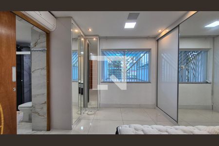 Suíte de casa à venda com 4 quartos, 180m² em Campestre, Santo André