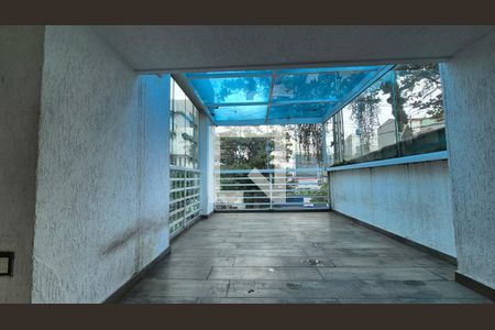 Area externa de casa à venda com 4 quartos, 180m² em Campestre, Santo André