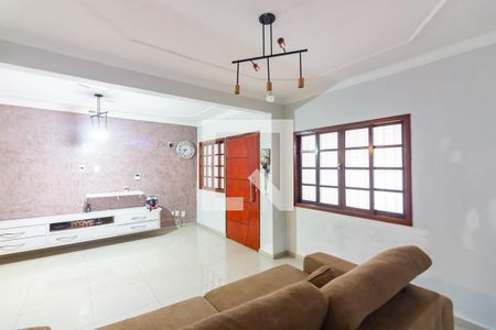 Sala  de casa à venda com 4 quartos, 234m² em Quitaúna, Osasco