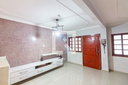 Sala  de casa à venda com 4 quartos, 234m² em Quitaúna, Osasco