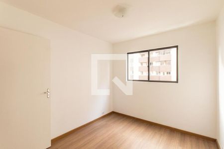 Quarto 2 de apartamento à venda com 1 quarto, 90m² em Cristo Rei, Curitiba