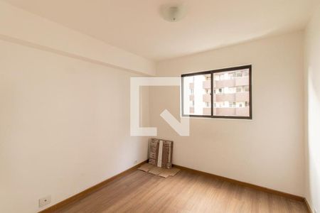 Quarto 1 de apartamento à venda com 1 quarto, 90m² em Cristo Rei, Curitiba