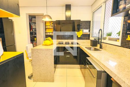 Apartamento à venda com 3 quartos, 154m² em Setor Bueno, Goiânia