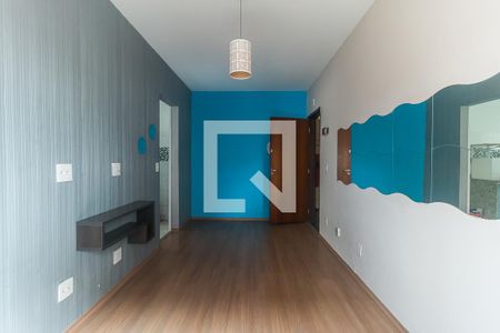 Sala de apartamento para alugar com 2 quartos, 60m² em Nova Mogilar, Mogi das Cruzes
