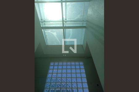 Casa à venda com 5 quartos, 350m² em Jardim Luzitania, São Paulo