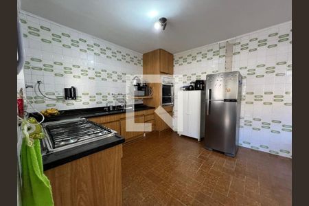 Cozinha de casa à venda com 4 quartos, 300m² em Jardim Avelino, São Paulo