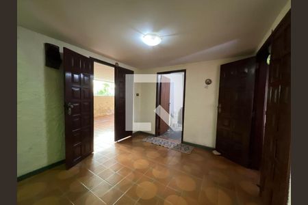 Sala de casa à venda com 4 quartos, 300m² em Jardim Avelino, São Paulo