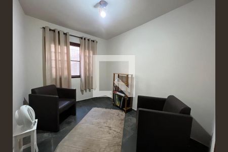 Sala de casa à venda com 4 quartos, 300m² em Jardim Avelino, São Paulo