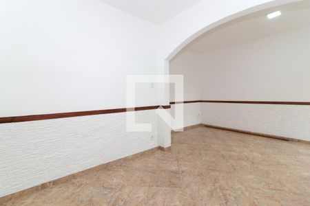 Sala de casa para alugar com 2 quartos, 120m² em Bangu, Rio de Janeiro