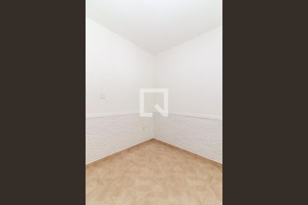 Quarto de casa para alugar com 2 quartos, 120m² em Bangu, Rio de Janeiro