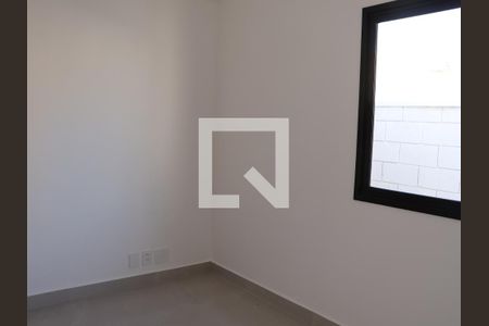 Casa de Condomínio à venda com 2 quartos, 100m² em Jardim Curitiba, Goiânia