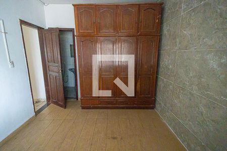 quarto 1 / siute de casa para alugar com 4 quartos, 205m² em Planalto, Belo Horizonte