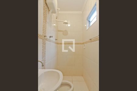 Banheiro de casa para alugar com 1 quarto, 50m² em Vila Amélia, São Paulo