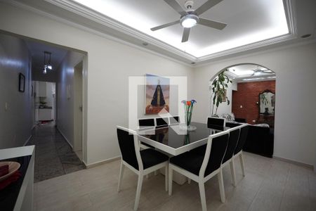 Sala de Jantar de casa à venda com 4 quartos, 250m² em Liberdade, São Paulo