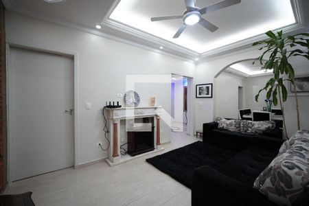 Sala de casa à venda com 4 quartos, 250m² em Liberdade, São Paulo
