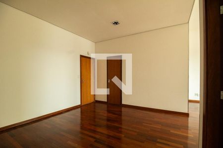 Sala  de apartamento para alugar com 1 quarto, 78m² em Belvedere, Belo Horizonte