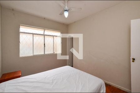 Suíte de apartamento à venda com 3 quartos, 120m² em Funcionários, Belo Horizonte