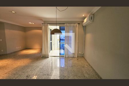 Apartamento para alugar com 3 quartos, 157m² em Jardim Ana Maria, Jundiaí