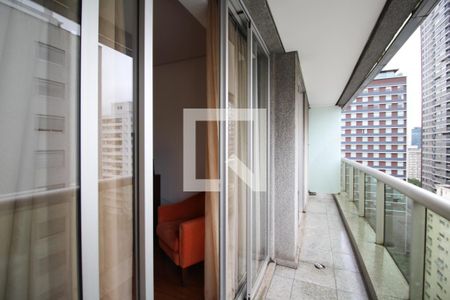 Varanda de apartamento para alugar com 1 quarto, 57m² em Itaim Bibi, São Paulo