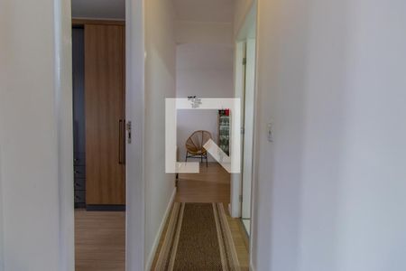 Corredor de apartamento para alugar com 2 quartos, 50m² em Jardim Central, Cotia