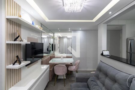 Sala e Cozinha de apartamento à venda com 2 quartos, 47m² em Jardim Santa Teresinha, São Paulo