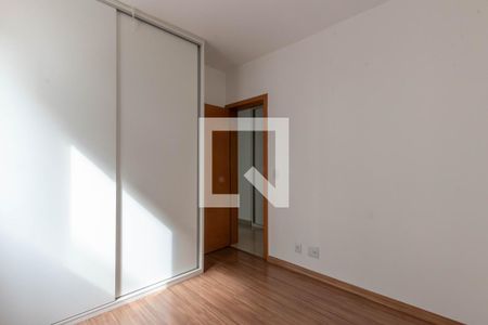 Quarto 1 de apartamento à venda com 4 quartos, 136m² em Buritis, Belo Horizonte