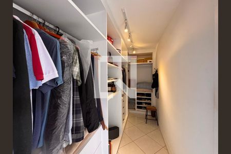 Suíte 1 - Closet de casa de condomínio à venda com 3 quartos, 220m² em Vargem Pequena - Quadra D, Rio de Janeiro